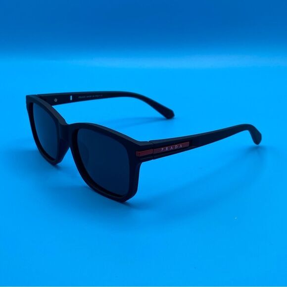 Prada Black and Red Sunglasses - Picture 1 of 7